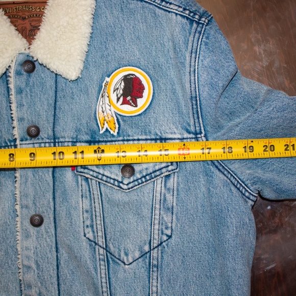 Levis Denim Sherpa Jacket x NFL Washington Redskins - Picture 7 of 9
